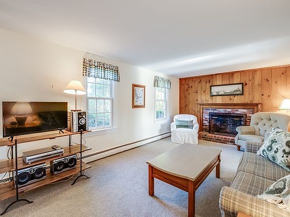 5th image of 105 Perch Pond Rd