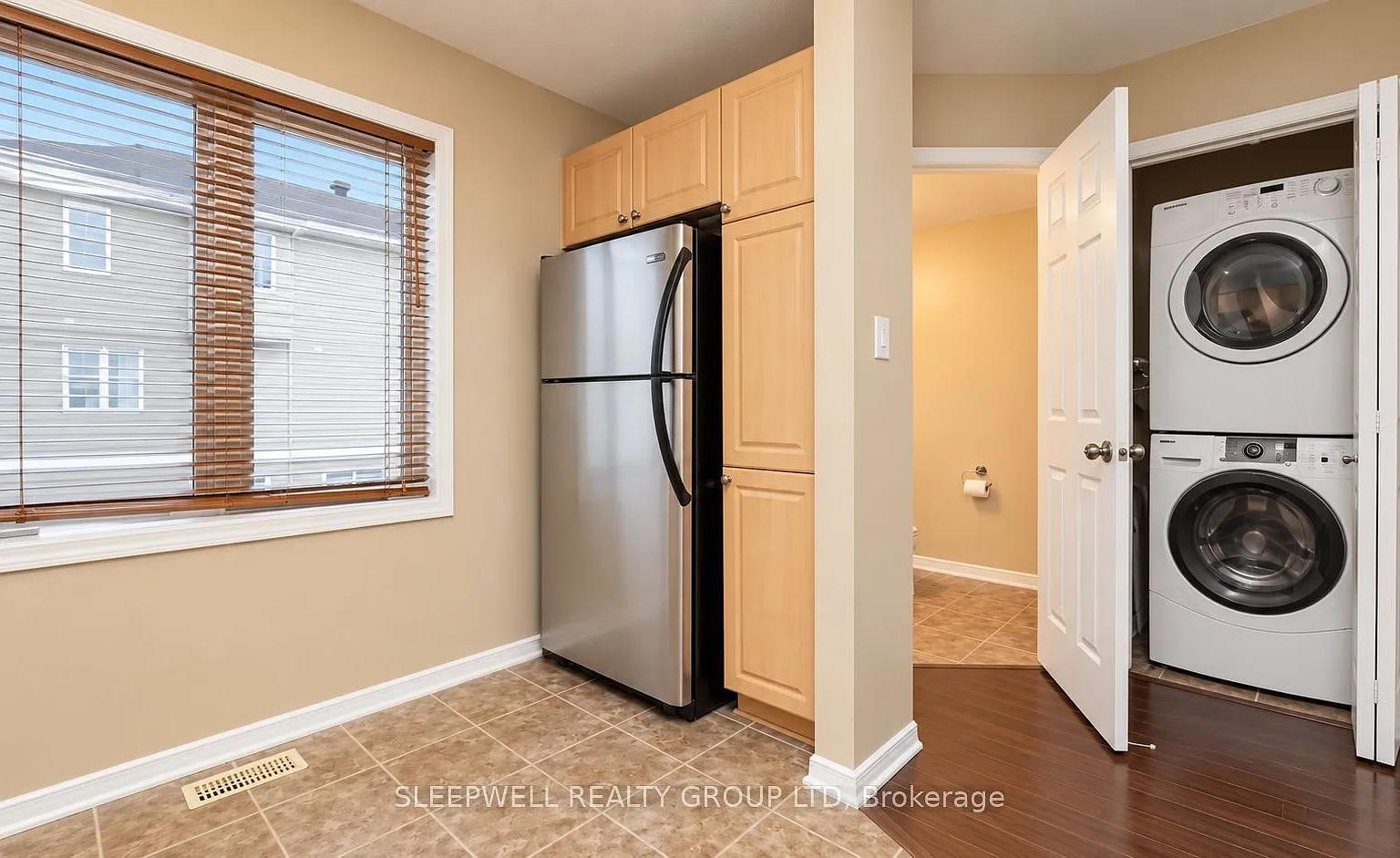 3 bed, $2,400 — Photo 4