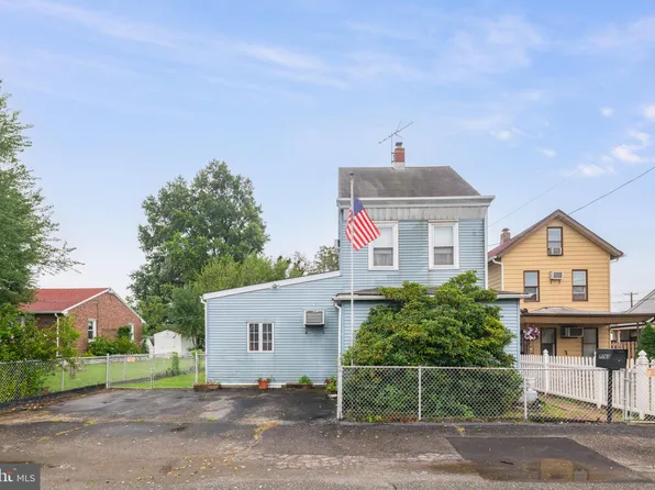 7763 Cottage St, Philadelphia, PA 19136