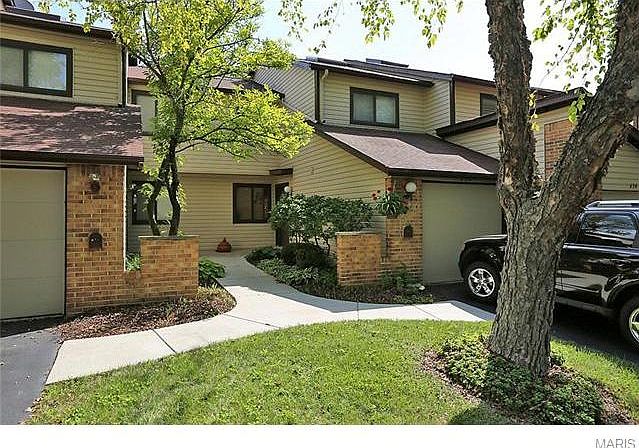 1st image of 636 Painted Vista Dr
