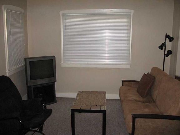 3rd image of 168 Yale Ave
