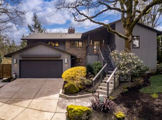 1930 Indian Trl, Lake Oswego, OR