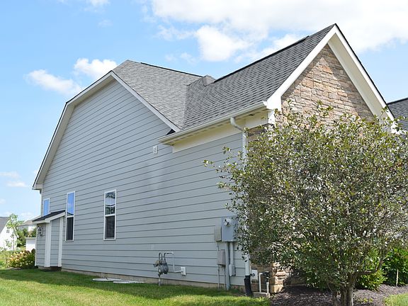 3rd image of 6732 Buckingham Ln