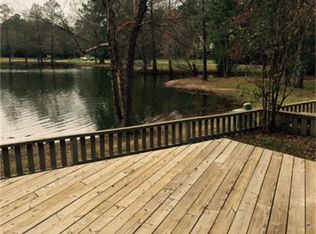 7 Lakeridge Dr, Spring, TX 77381