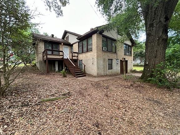 2nd image of 330 Agee Ave NW