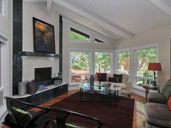 4th image of 13120 Delson Ct