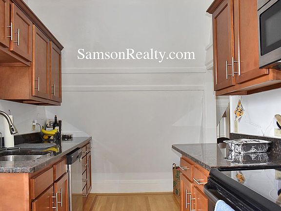 3rd image of 420 Angell St #3