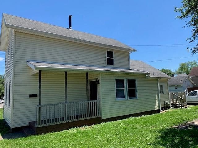 1st image of 15 Grant St