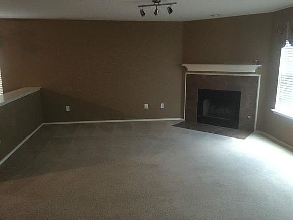 4th image of 4349 Latigo Cir