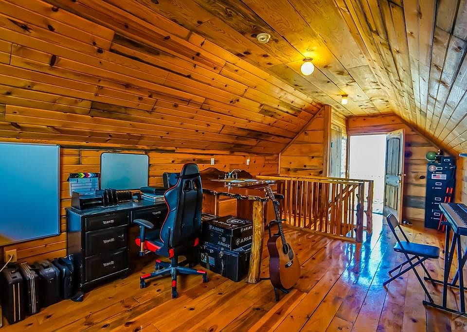 40th image of this home