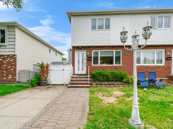 45 Dorothy St, Staten Island, NY 10314