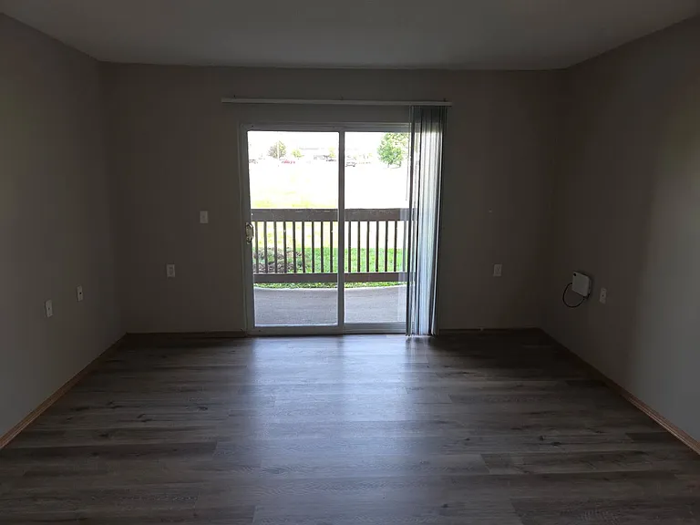 2424 Park Ave #10 — Photo 6