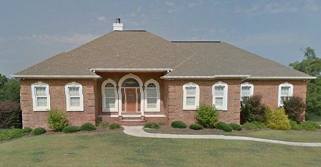 1st image of 420 Southern Oaks Dr