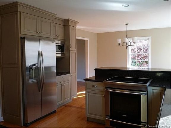 15 Hilltop Trail Salem CT