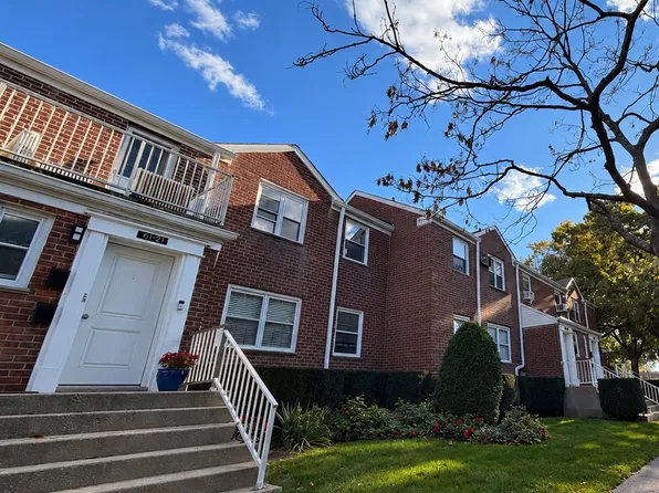 (undisclosed Address), Oakland Gardens, NY 11364