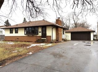 6006 Washburn Ave N, Brooklyn Center, MN 55430