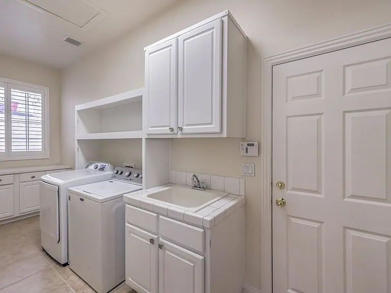 6299 Pale Pavilion Ave — Photo 33