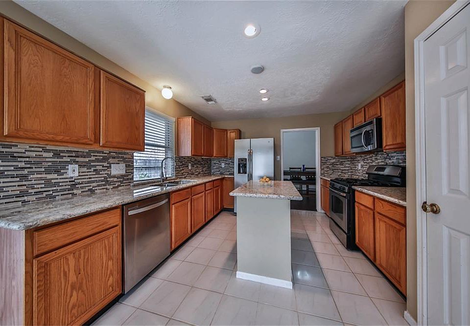 1st image of 13318 Corzatt Dr