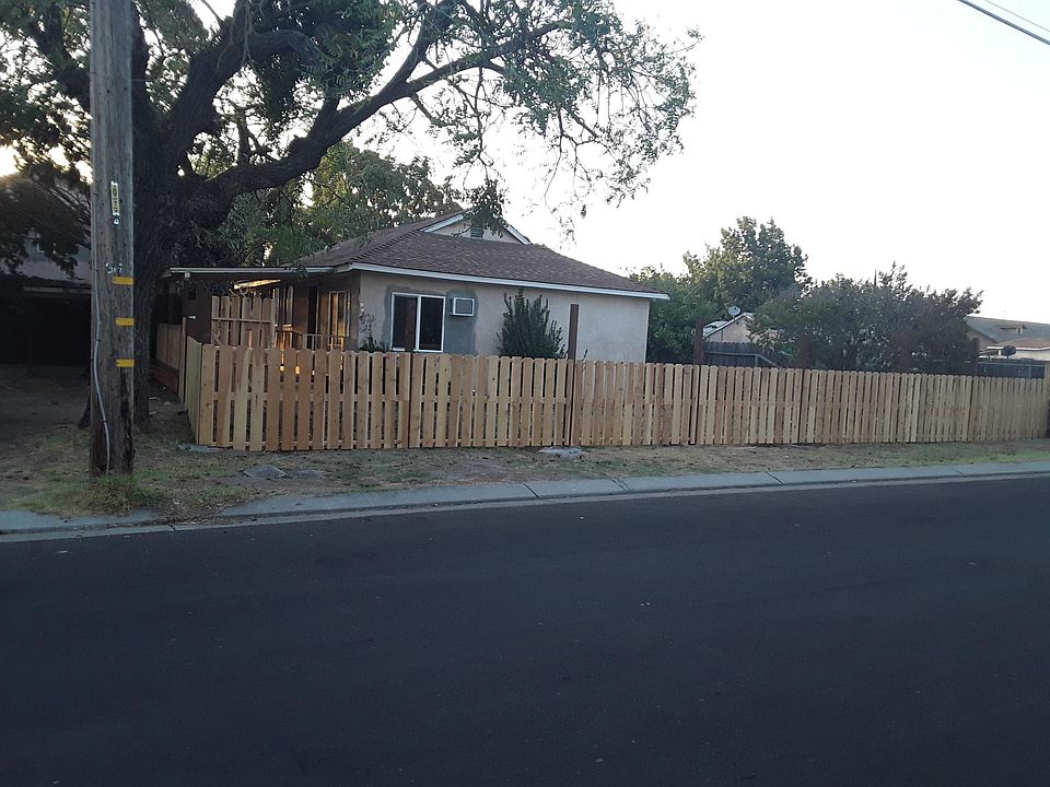 1st image of 319 S Abbie St