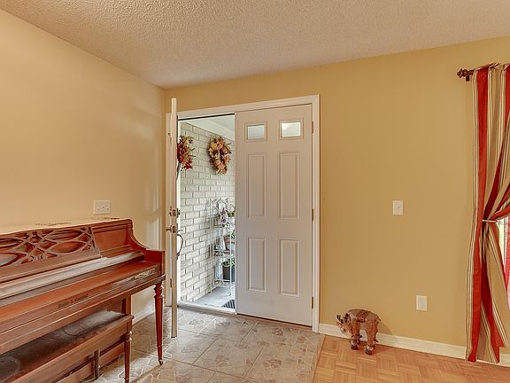 4th image of 4725 Lofty Pines Cir E