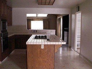 Main unit's kitchen