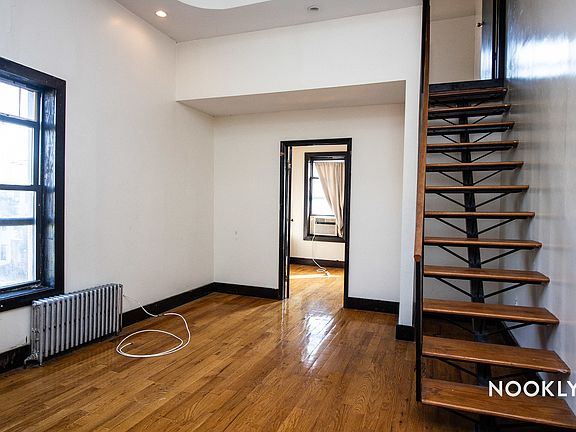 4th image of 161 Stockholm St #3F