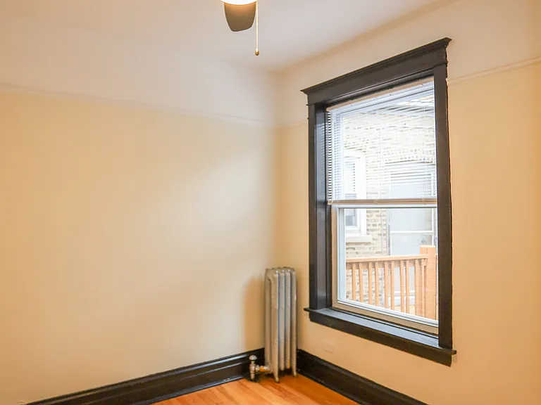 3803 N Lincoln Ave #2S — Photo 1