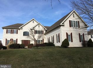 19 Springbrook Ln, Newark, DE 19711