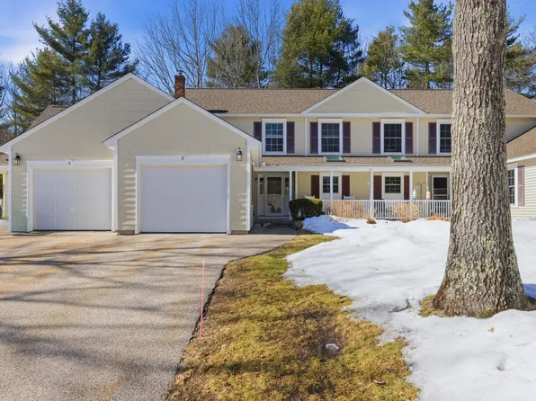 9 Hampton Glen Drive #3, Kennebunk, ME 04043