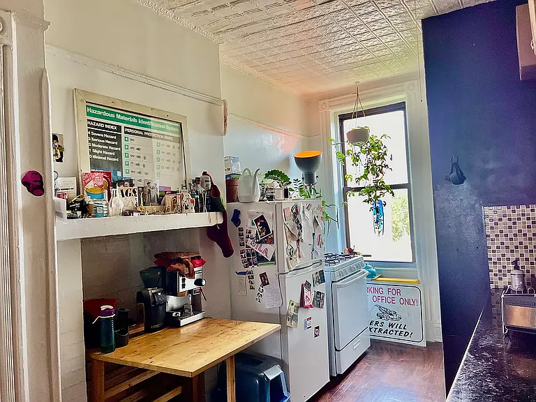143 23rd St #3L — Photo 11