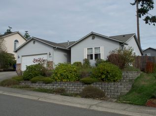 880 SW Regency Dr, Oak Harbor, WA 98277