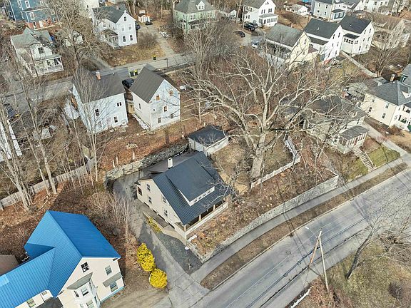 3rd image of 48 Baldwin Street