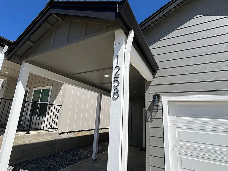 1258 Old Alturas Rd — Photo 18
