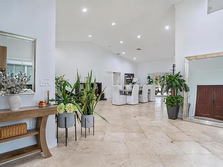 9444 SW 69th Ct — Photo 3