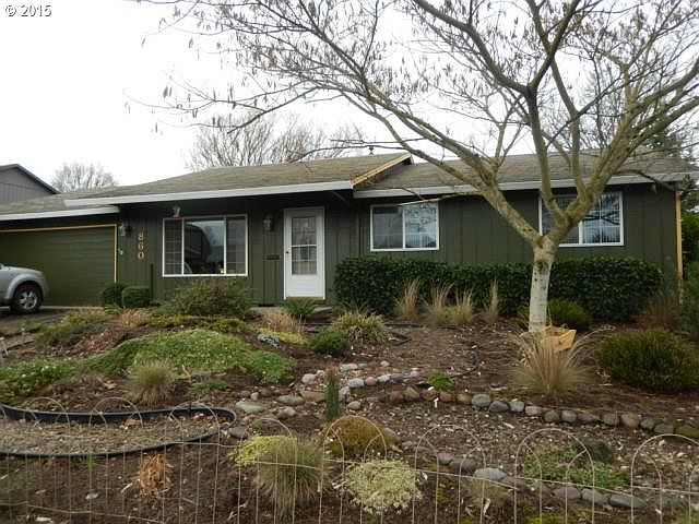 1st image of 860 NE Josephine St