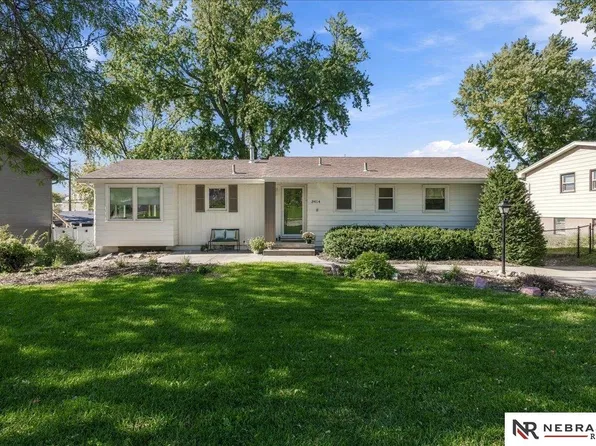 3414 S 108th St, Omaha, NE 68144
