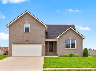 1320 Apple Blossom Rd, Clarksville, TN 37042