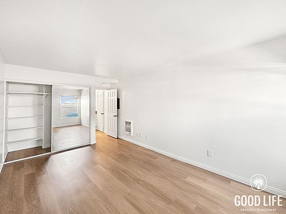 5th image of 3993 Jewell St Unit B13
