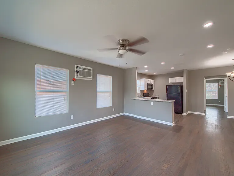 114 Jacobs St — Photo 18