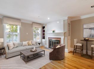 11 Main St APT A, Charlestown, MA 02129