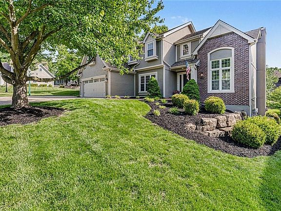2nd image of 5653 Gresham Cir