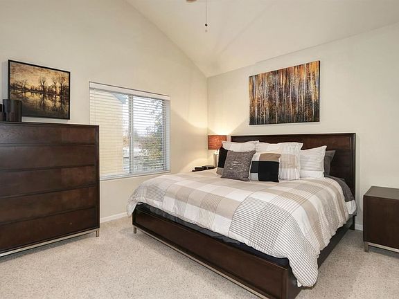 5th image of 2214 Davini Ln