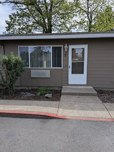 7926 SE Johnson Creek Blvd #2 Photo 1