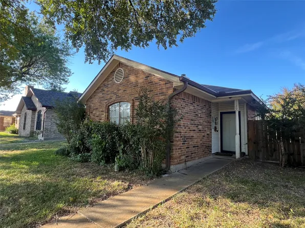 1129 Sandalwood Ln, Desoto, TX 75115