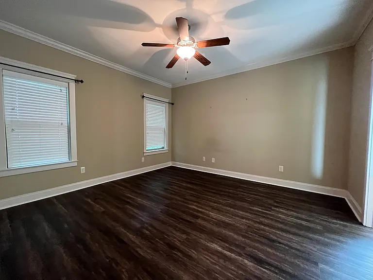 7700 Kari Ln — Photo 6