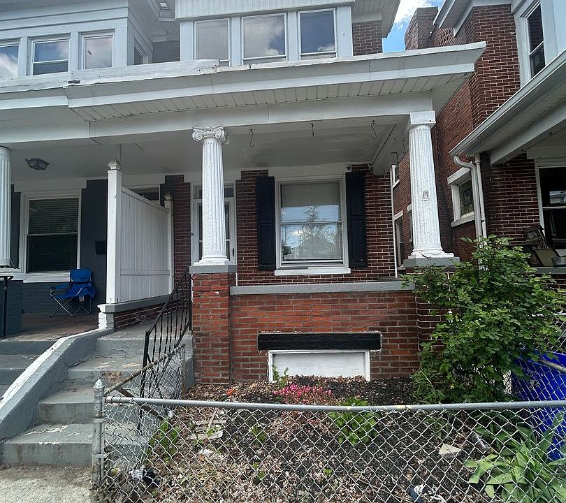 1st image of 2318A N 4th St