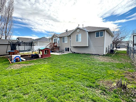 2nd image of 1926 N 2530 W