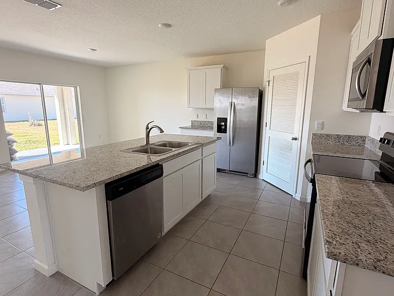 3636 Aberdeen Dr SE — Photo 6