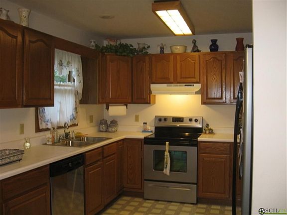 3rd image of 5930 N County Road 575 W