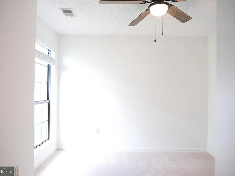 6941 Mary Caroline Cir #H — Photo 37